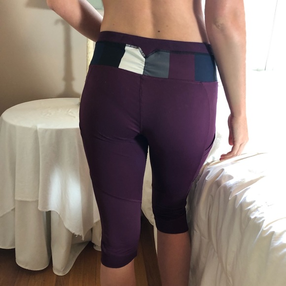 Lululemon Wine Cropped Pacer Leggings SZ 12 - Picture 4 of 4